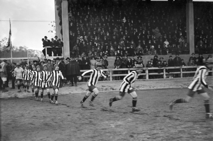 Dick, Kerr Ladies Femina Sport Paris